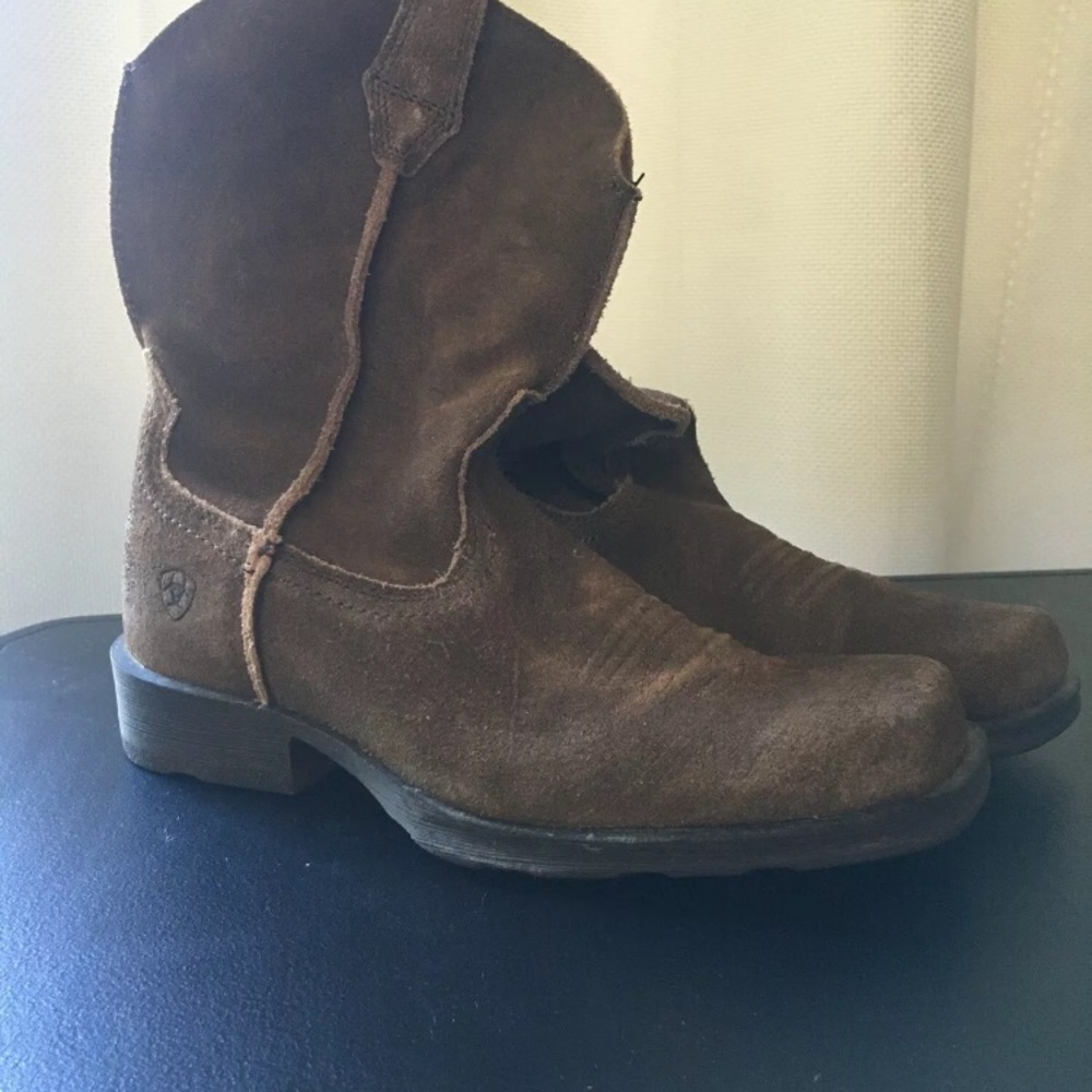 Men’s Ariat size 8 d urban rambler brown boot EUC